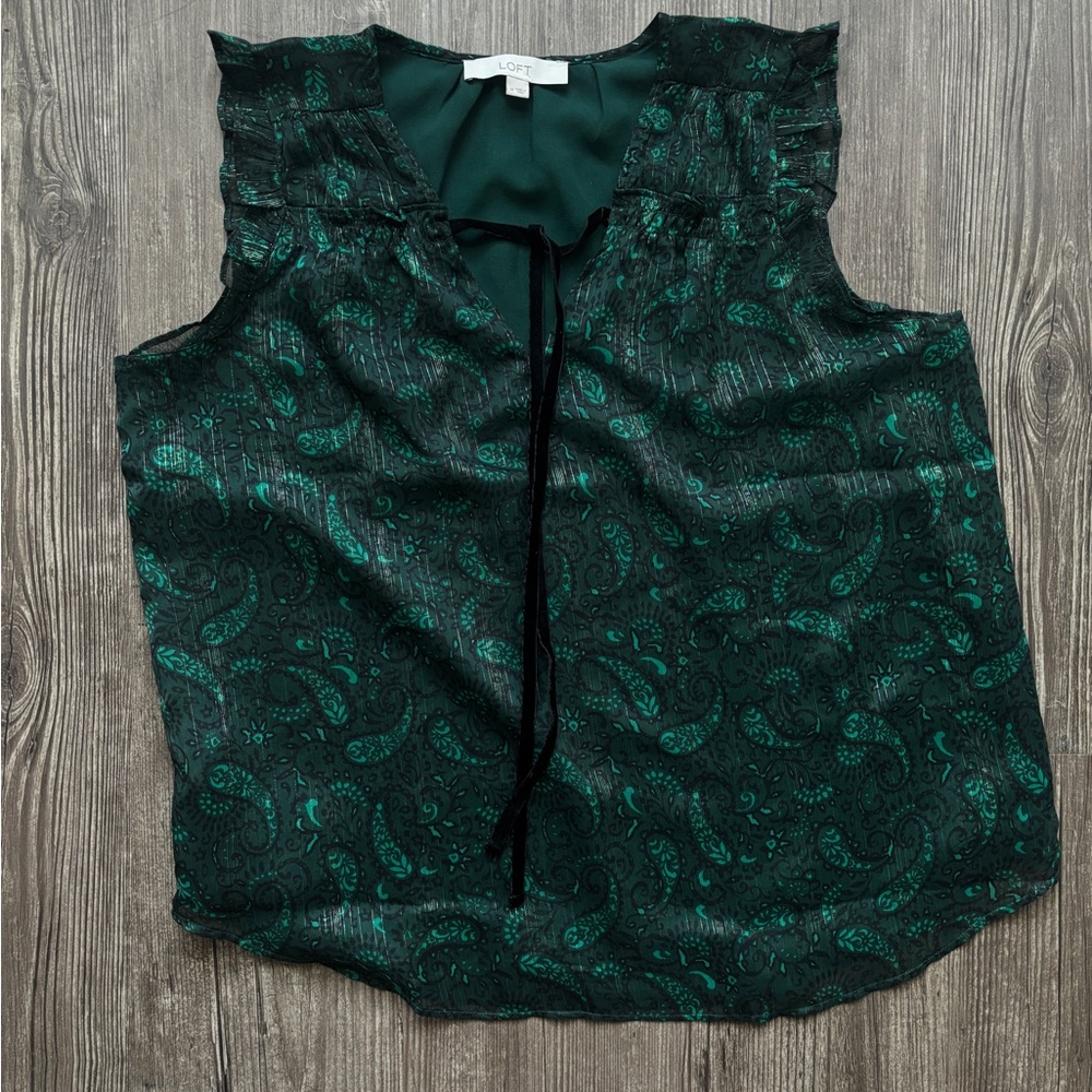 LOFT Green Paisley Women's Top